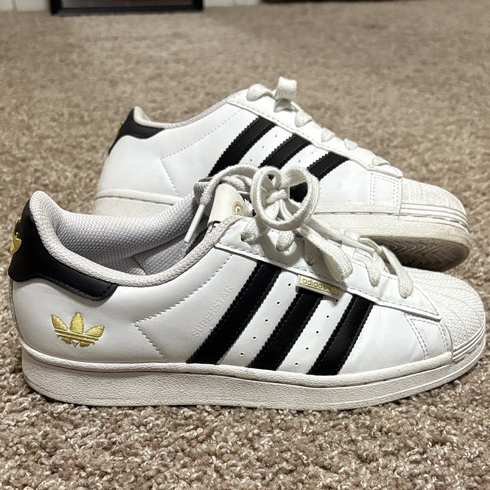 Adidas Superstar 1972, US 6.5 with Gold Details